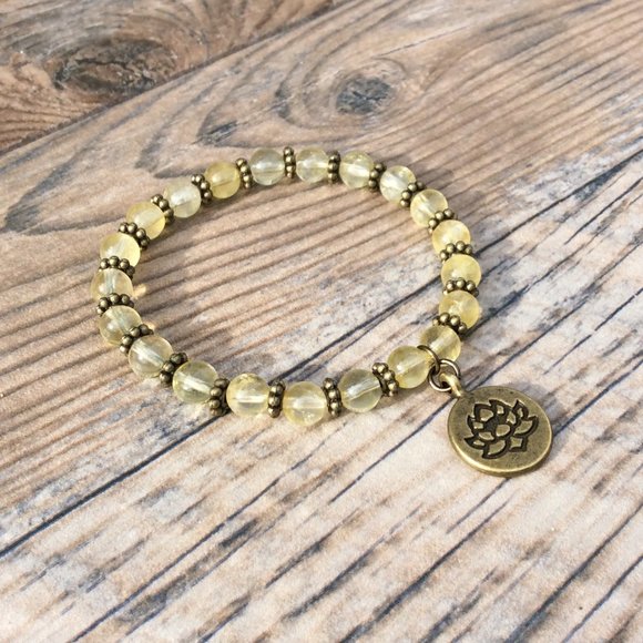 Citrine bracelet with Lotus charm focal, November birthstone, healing bracelet - Picture 3 of 9